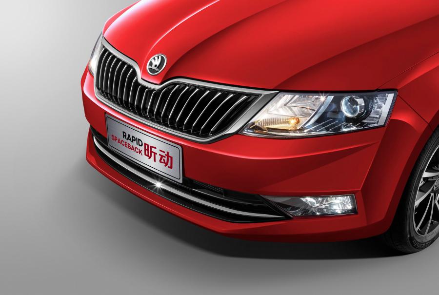 Детали экстерьера Skoda Rapid Spaceback 2017 года  (CN) (фото 10 из 10)